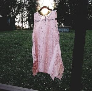 BUNDLE 5 FOR $20 Loft top : small